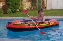 Angelo sur son bateau chez Papou Mamou été 2015